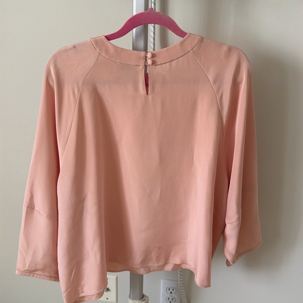 NWOT Lilysilk nude beige 100% mulberry washable silk top blouse, size 12/L - Picture 2 of 11